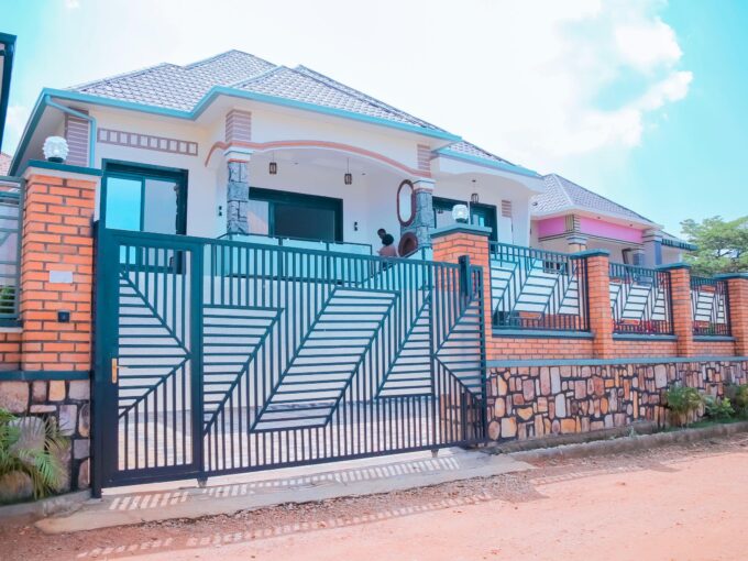 EB 62 kagarama Very nice new house for sale for affordable price in Kicukiro
