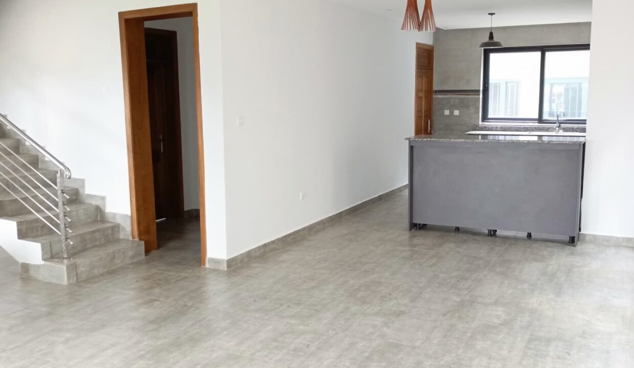 WhatsApp Image 2025-08-13 at 21.34.04_ca45b4eb