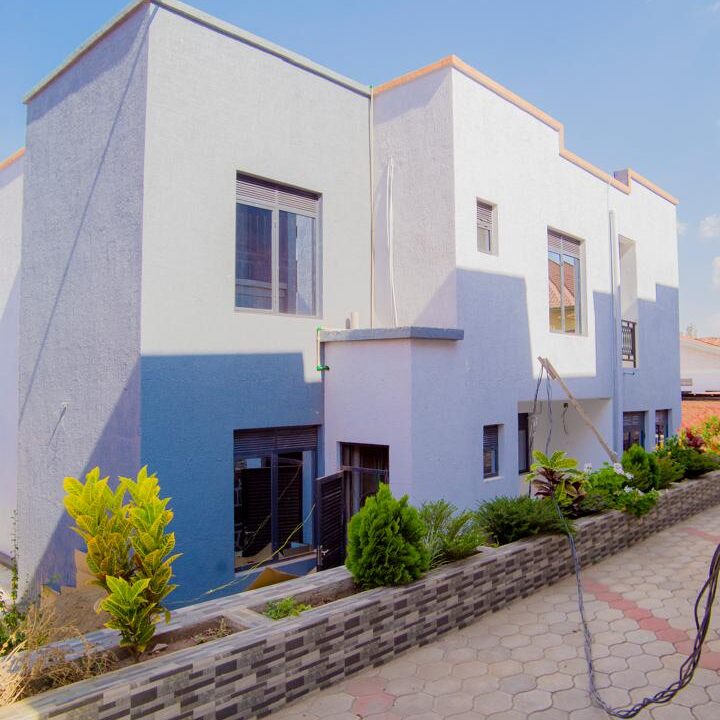 WhatsApp Image 2025-08-13 at 22.13.35_bbf07409