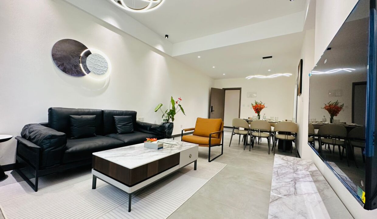 WhatsApp Image 2025-12-17 at 12.07.29 PM (1)