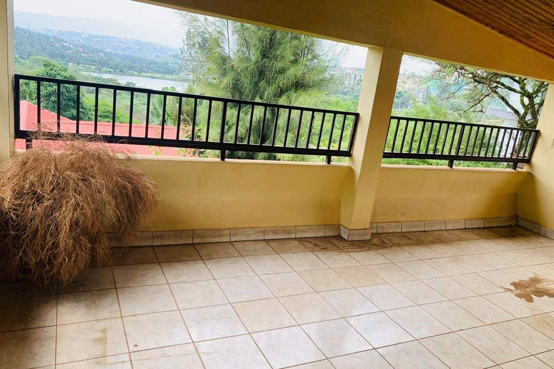 WhatsApp Image 2025-12-18 at 5.44.09 PM (1)